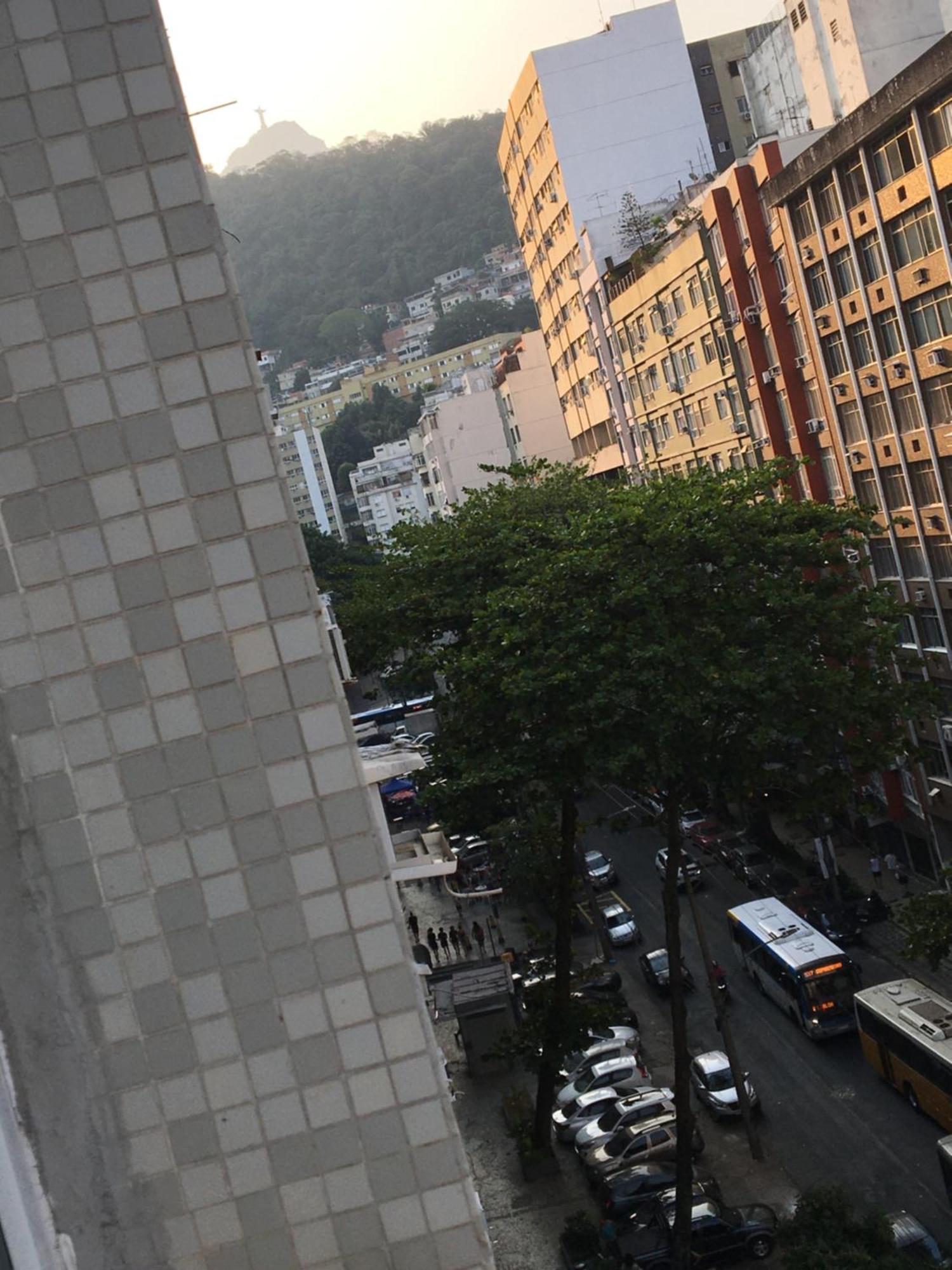 Em Copacabana Apartment